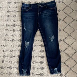 YMI distressed skinny crop jeans size 11
